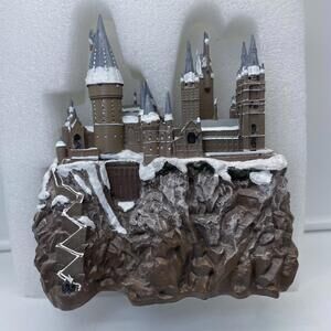 Harry Potter Bradford Exchange Hawthorne Village Hogwarts School  Castle w/ COA